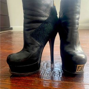 Fendi boots